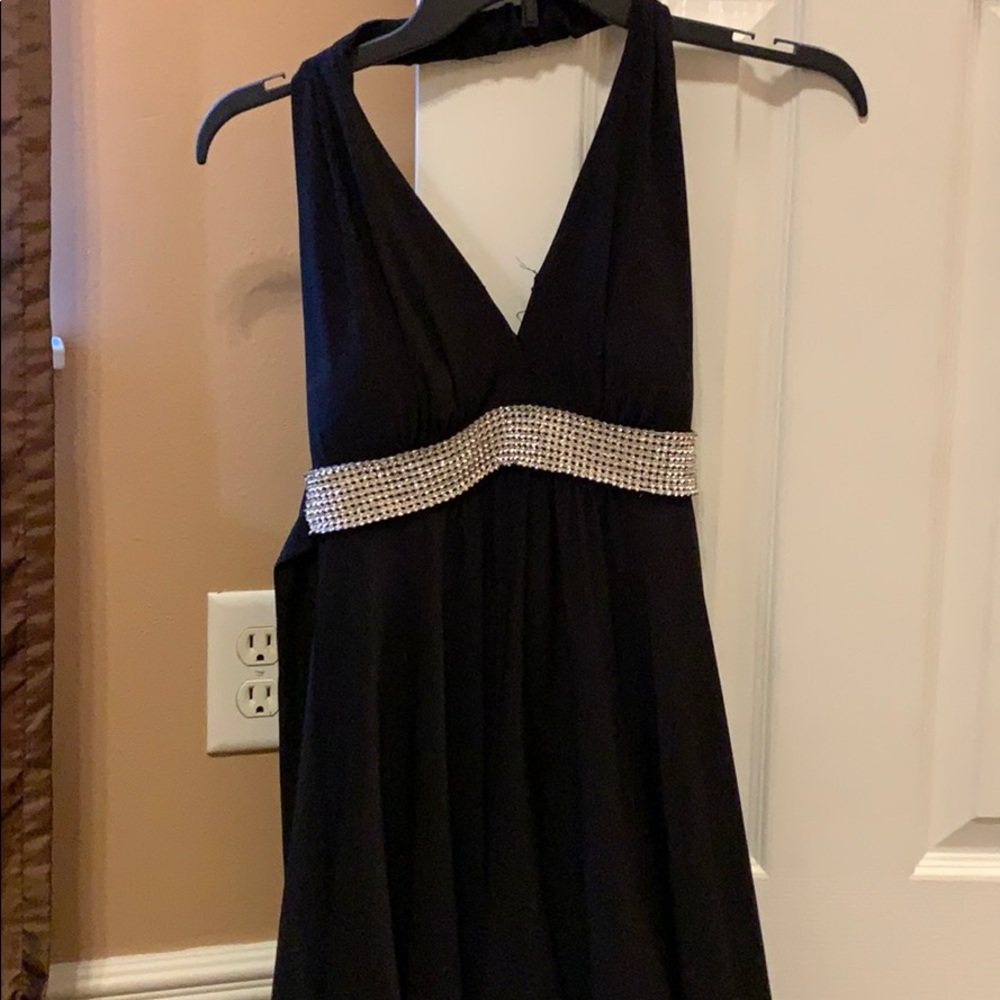 Short formal dress